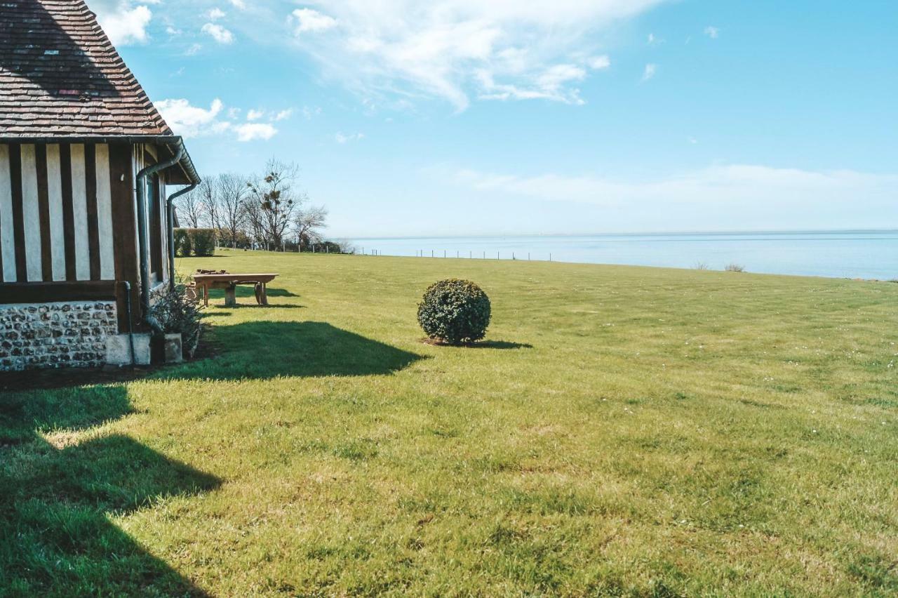 Bed and Breakfast "La Girelle, Bord De Mer" Онфлер Екстер'єр фото