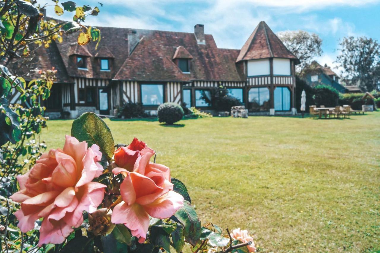 Bed and Breakfast "La Girelle, Bord De Mer" Онфлер Екстер'єр фото